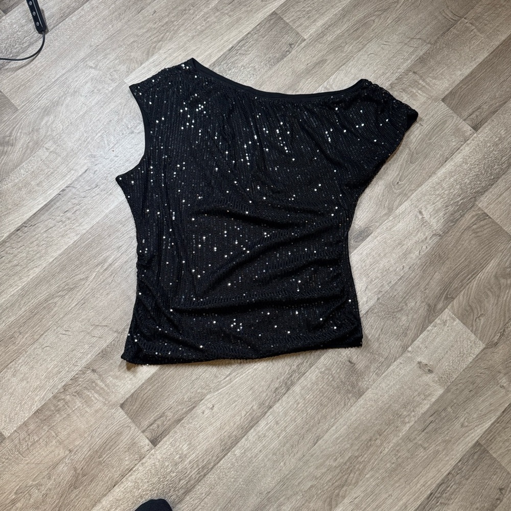 Black Sequin One-Shoulder Dress - Picture 2 of 2